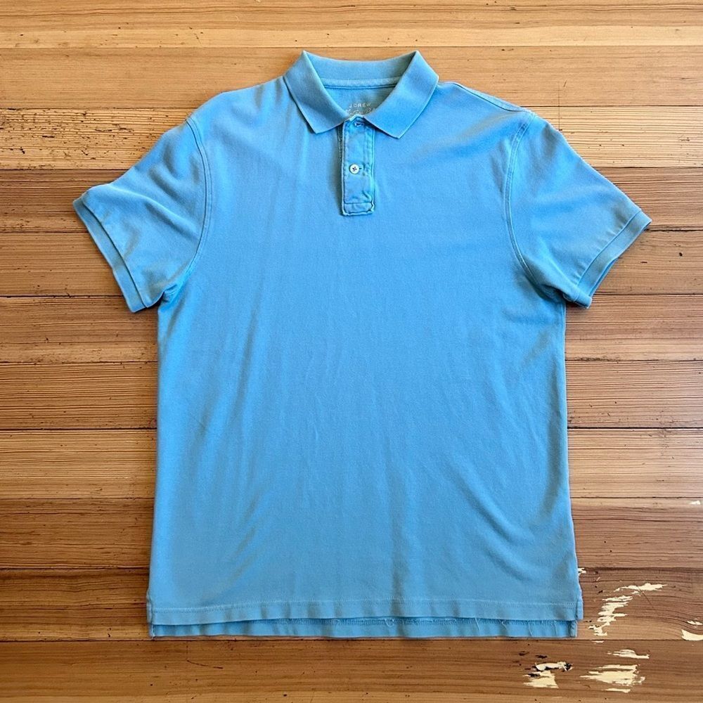 J. Crew vintage shirt sleeve polo. Size M.